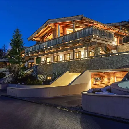 Luxurious 4br Chalet In Kitzbuehel- If You Want To Book, Please Contact On Wh-ats-app - 0034-635-520-036 !!!!