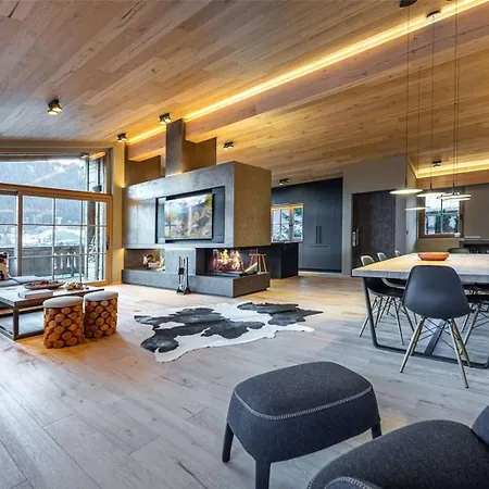 Willa Luxurious 4br Chalet In Kitzbuehel- If You Want To Book, Please Contact On Wh-ats-app - 0034-635-520-036 !!!!